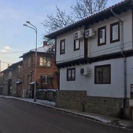 Къща За Гости بيت ضيافة ايلينا